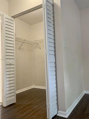 15701 SW 137th Avenue 204, Miami, FL 33177