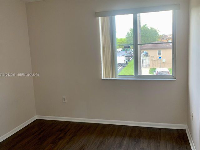 15701 SW 137th Avenue 204, Miami, FL 33177