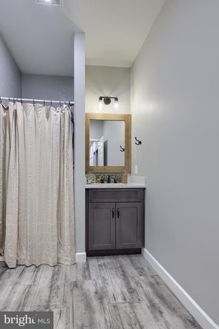 975 MARTIN AVE, Ephrata, PA 17522