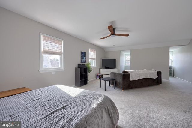 975 MARTIN AVE, Ephrata, PA 17522