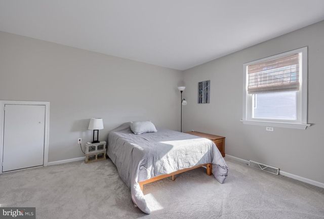 975 MARTIN AVE, Ephrata, PA 17522