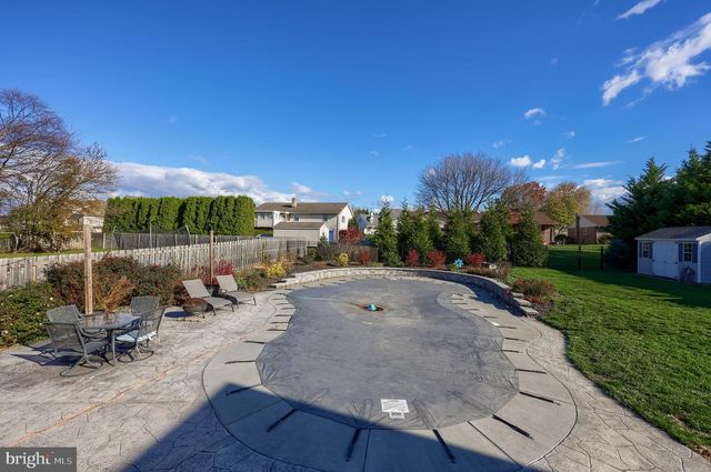 975 MARTIN AVE, Ephrata, PA 17522