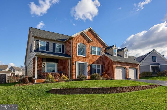 975 MARTIN AVE, Ephrata, PA 17522