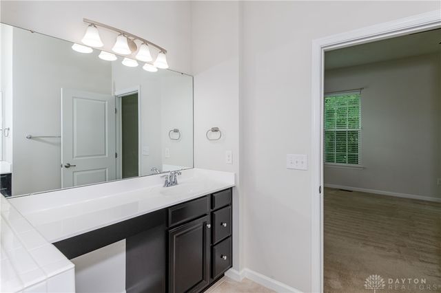 1735 Spring Meadows Drive, Beavercreek Twp, OH 45385