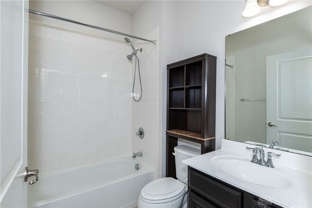 1735 Spring Meadows Drive, Beavercreek Twp, OH 45385