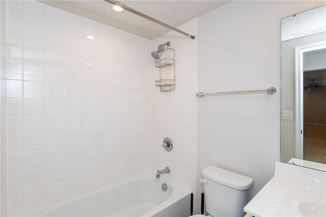 1735 Spring Meadows Drive, Beavercreek Twp, OH 45385