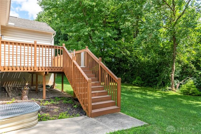1735 Spring Meadows Drive, Beavercreek Twp, OH 45385