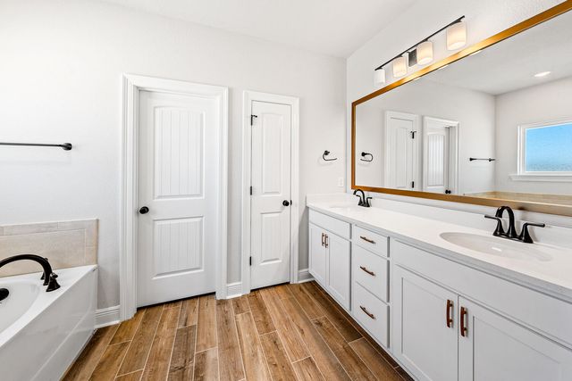 165 Splendor Run, Freeport, FL 32439