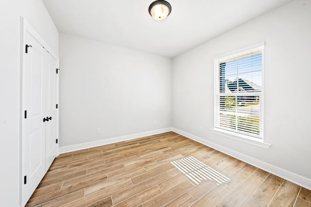 165 Splendor Run, Freeport, FL 32439