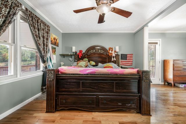 298 Langford Rd, Waverly, TN 37185