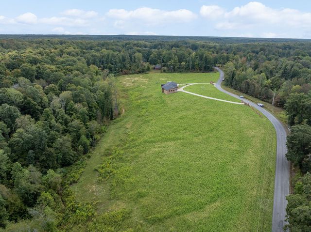 298 Langford Rd, Waverly, TN 37185