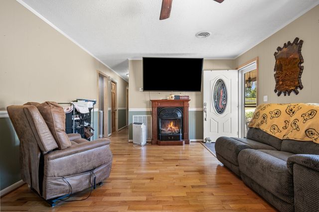 298 Langford Rd, Waverly, TN 37185