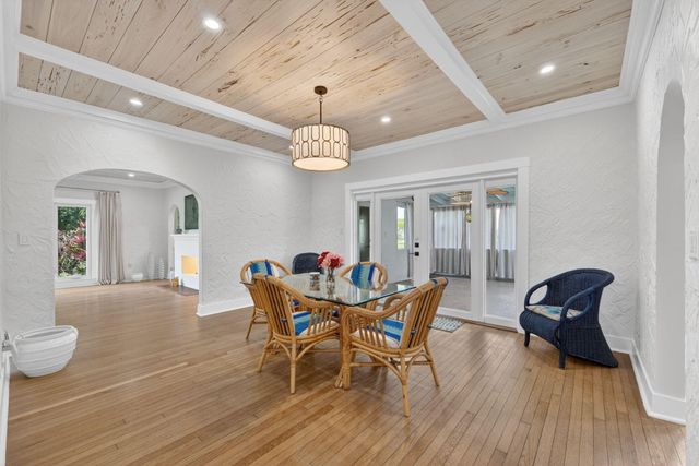 400 NE 5th Avenue, Pompano Beach, FL 33060