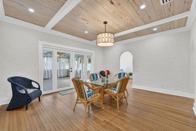 400 NE 5th Avenue, Pompano Beach, FL 33060
