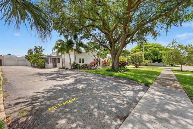 400 NE 5th Avenue, Pompano Beach, FL 33060