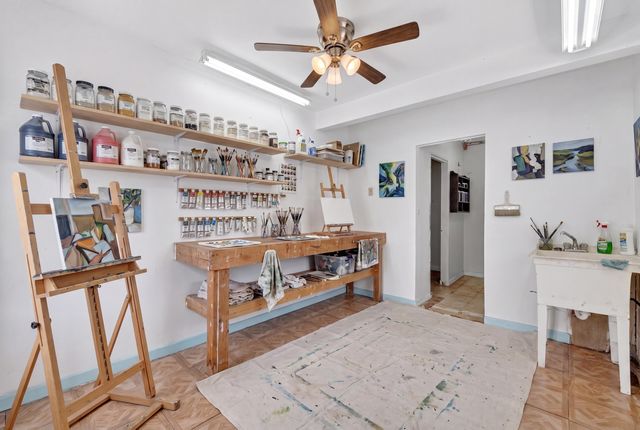 400 NE 5th Avenue, Pompano Beach, FL 33060