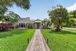 400 NE 5th Avenue, Pompano Beach, FL 33060