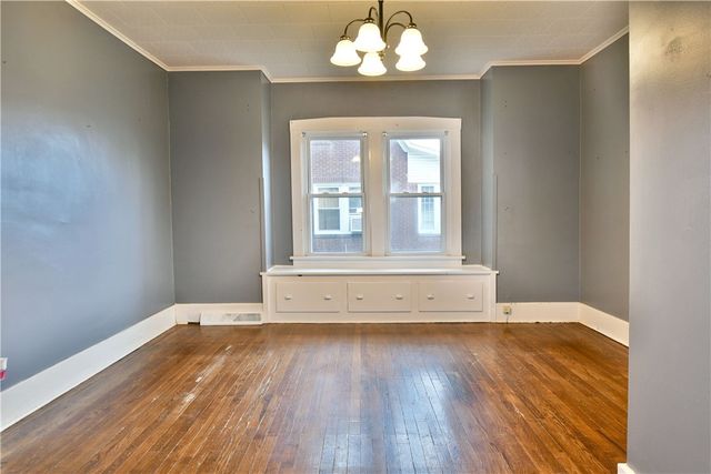 1107 W Ridge Ave, Sharpsville, PA 16150