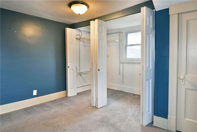 1107 W Ridge Ave, Sharpsville, PA 16150