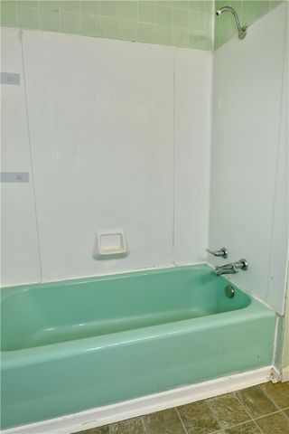 1107 W Ridge Ave, Sharpsville, PA 16150