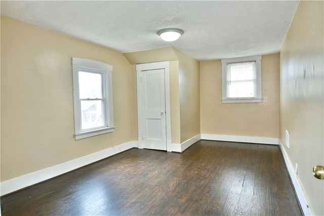 1107 W Ridge Ave, Sharpsville, PA 16150