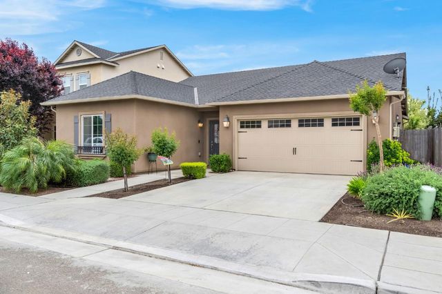 6239 E Fedora Avenue, Fresno, CA 93727