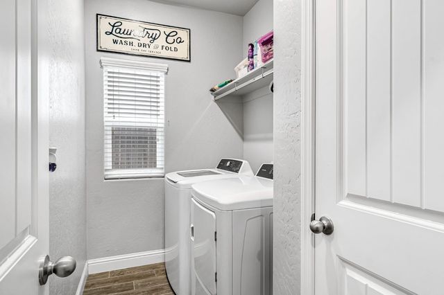 6239 E Fedora Avenue, Fresno, CA 93727