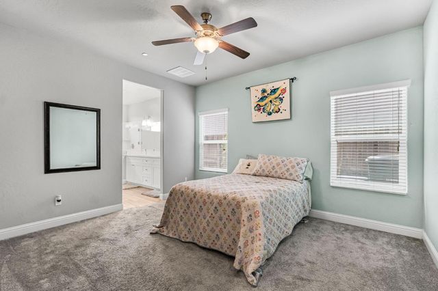 6239 E Fedora Avenue, Fresno, CA 93727