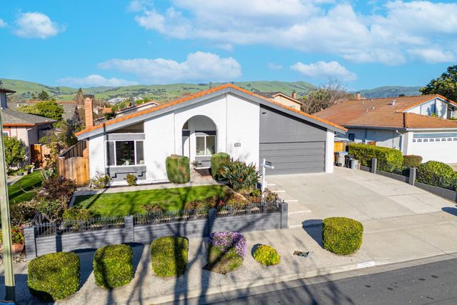 2854 Agua Vista Drive, San Jose, CA 95132