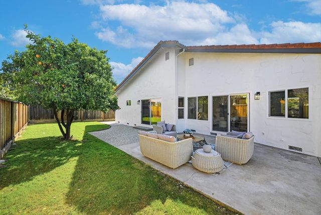 2854 Agua Vista Drive, San Jose, CA 95132