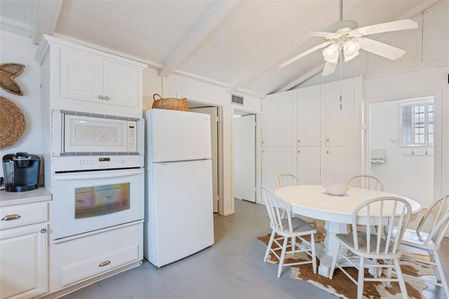 1247 Bay Street, Crystal Beach, TX 77650