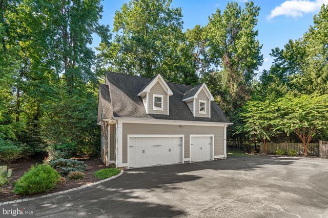 370 EAGLE HILL RD, Pasadena, MD 21122