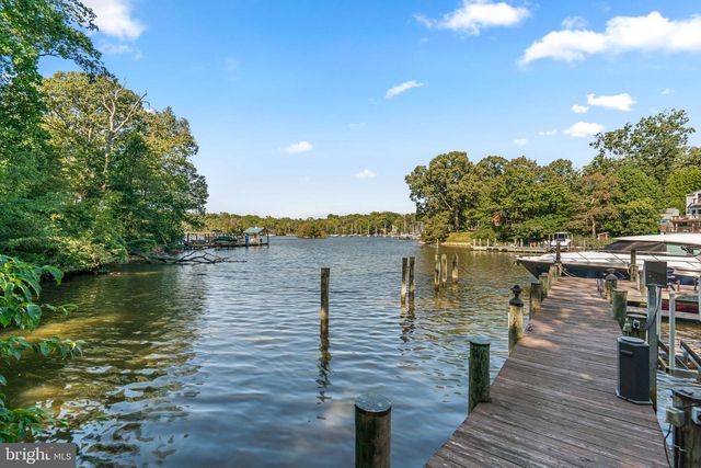 370 EAGLE HILL RD, Pasadena, MD 21122