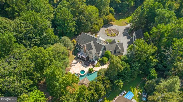 370 EAGLE HILL RD, Pasadena, MD 21122