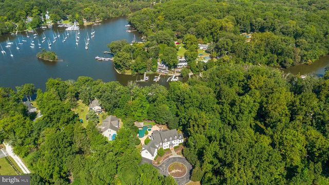 370 EAGLE HILL RD, Pasadena, MD 21122