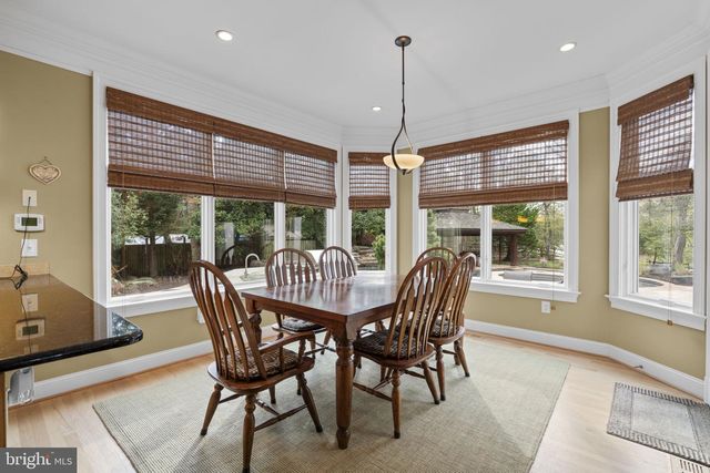 370 EAGLE HILL RD, Pasadena, MD 21122