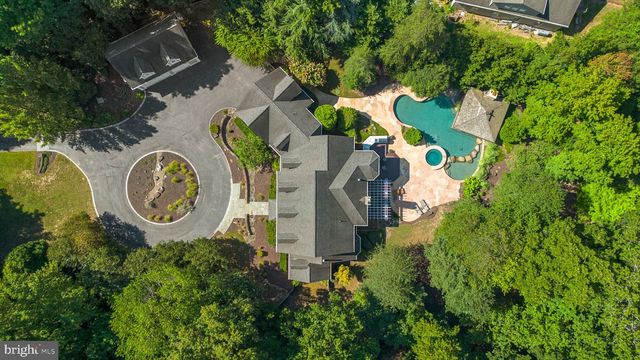 370 EAGLE HILL RD, Pasadena, MD 21122
