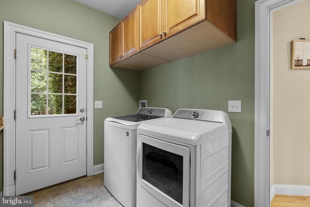 370 EAGLE HILL RD, Pasadena, MD 21122