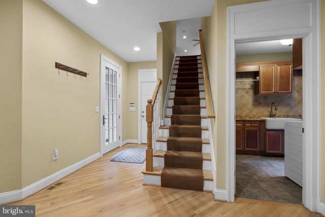 370 EAGLE HILL RD, Pasadena, MD 21122