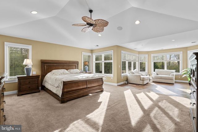 370 EAGLE HILL RD, Pasadena, MD 21122