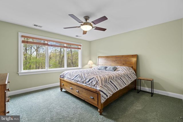 370 EAGLE HILL RD, Pasadena, MD 21122