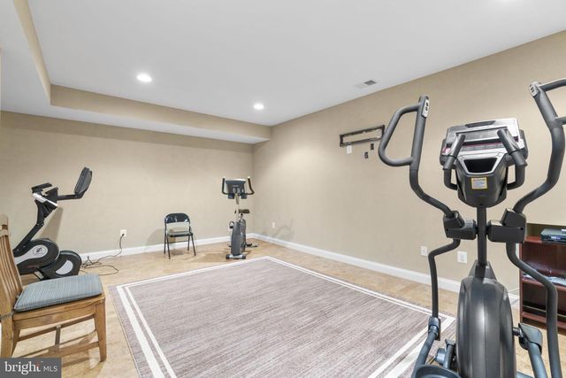 370 EAGLE HILL RD, Pasadena, MD 21122