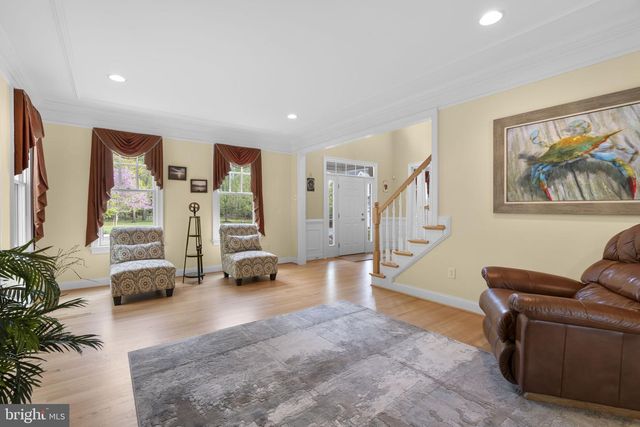 370 EAGLE HILL RD, Pasadena, MD 21122