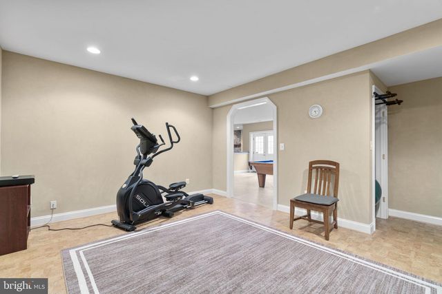370 EAGLE HILL RD, Pasadena, MD 21122