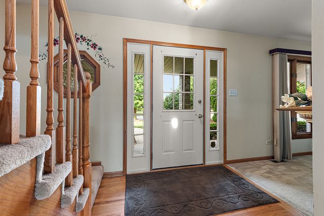 1028 Kylemore Court, Lockport, IL 60441