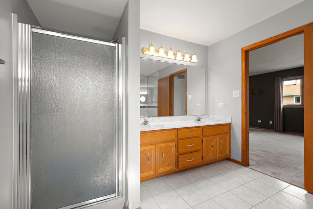 1028 Kylemore Court, Lockport, IL 60441