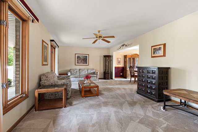 1028 Kylemore Court, Lockport, IL 60441