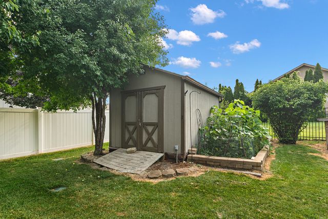 1028 Kylemore Court, Lockport, IL 60441