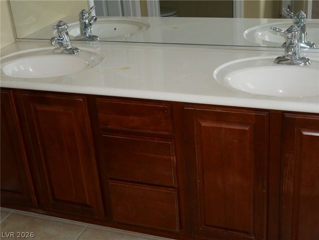 4650 Ranch House Road 106, North Las Vegas, NV 89031