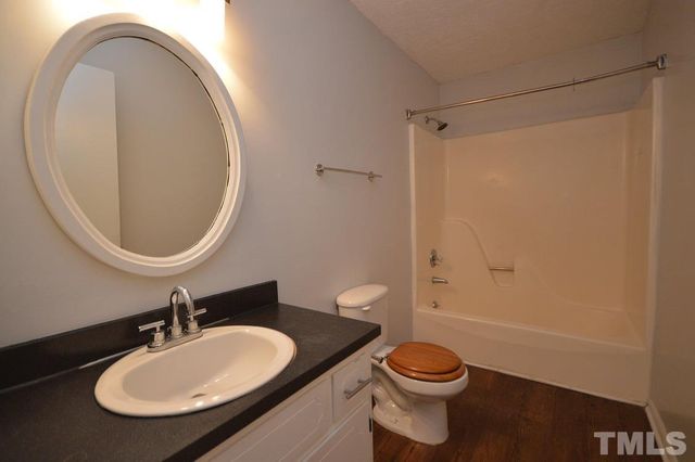 1208 Carlton Avenue, Raleigh, NC 27606